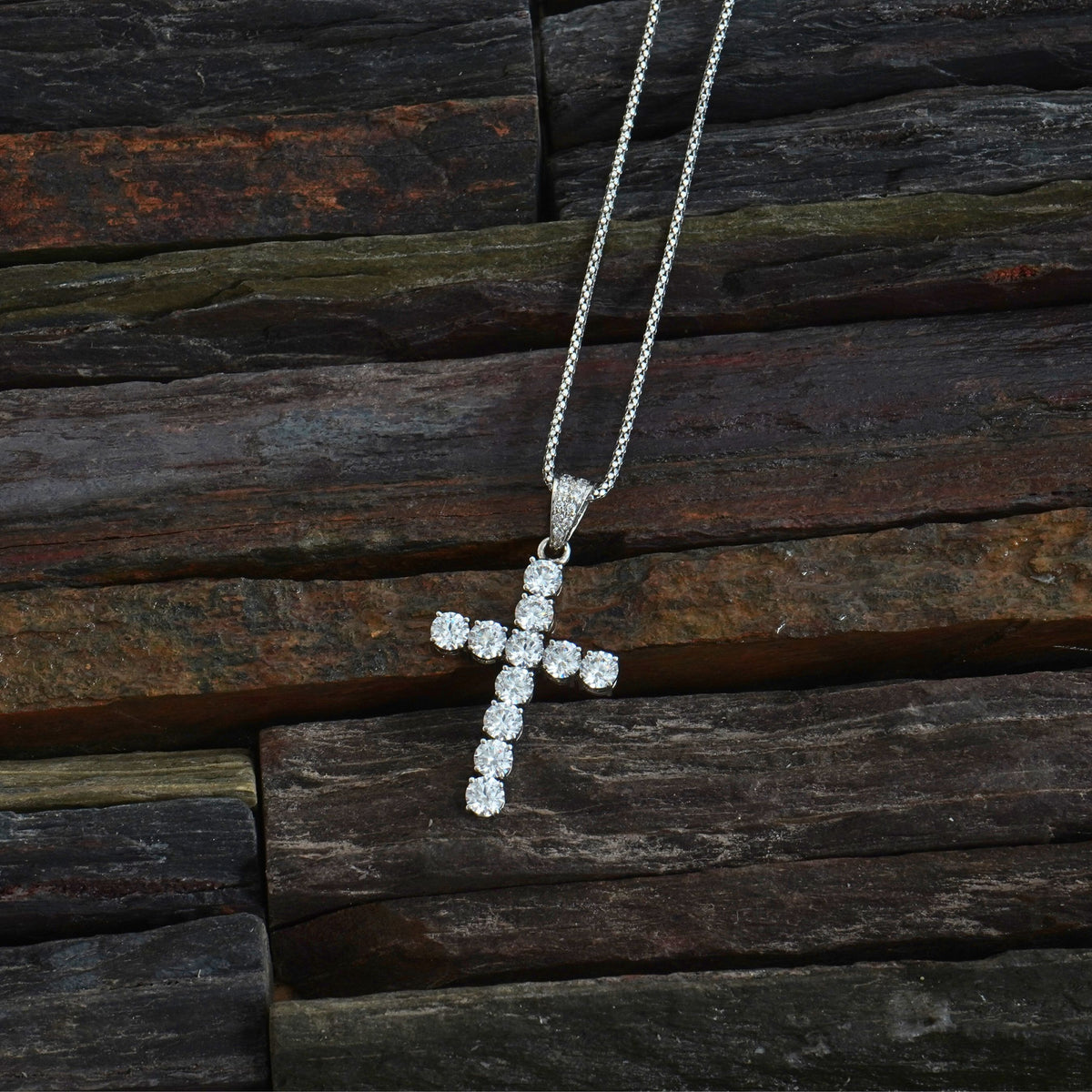 Classic Cross Pendant