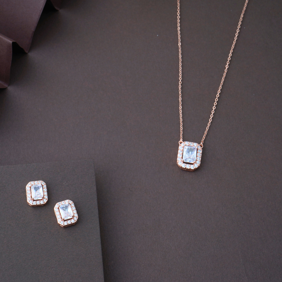 Silver Square Chain Pendant Set